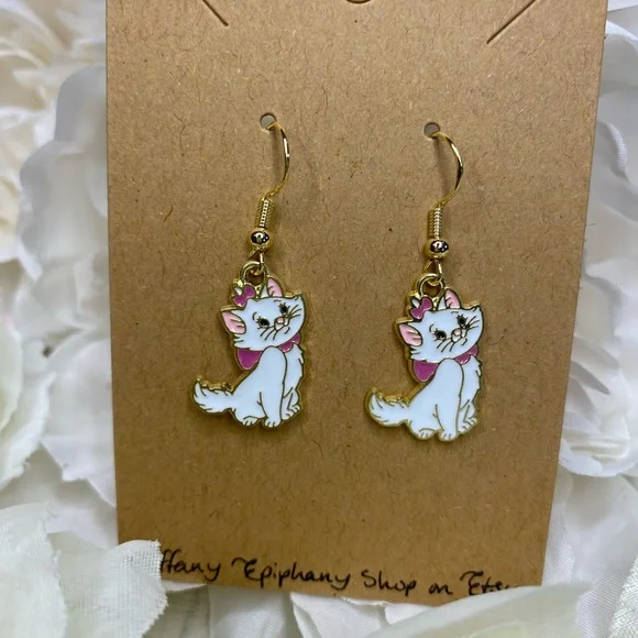 Disney Inspired Aristocats Marie Kitty Earrings NWT - Picture 2 of 4